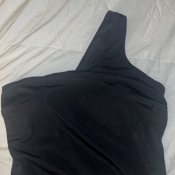 Victoria’s Secret swimsuit size L - Picture 5 of 5